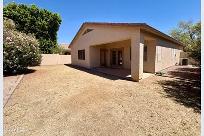 8234 W Salter, Peoria, AZ 85382 - Photo 33