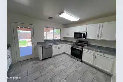 6421 W Chickasaw Street, Phoenix, AZ 85043 - Photo 7