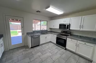 6421 W Chickasaw St, Phoenix, AZ 85043 - Photo 7