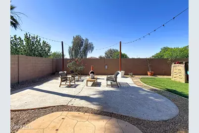 15329 W Jenan Drive, Surprise, AZ 85379 - Photo 11