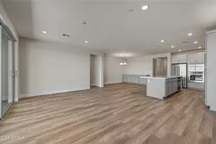 33448 N Chevelon Dr, Peoria, AZ 85383 - Photo 9