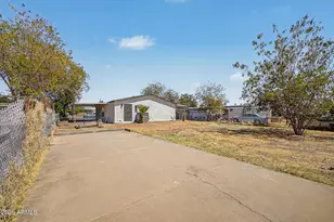 7130 N 68th Dr, Glendale, AZ 85303 - Photo 31