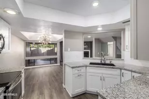 3030 N Hayden Rd, Scottsdale, AZ 85251 - Photo 5