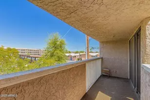 3030 N Hayden Rd, Scottsdale, AZ 85251 - Photo 19