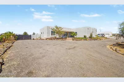 19424 W Norwich Drive, Surprise, AZ 85387 - Photo 1