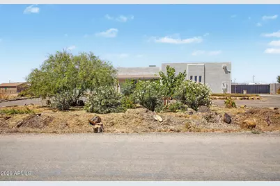 19424 W Norwich Drive, Surprise, AZ 85387 - Photo 3