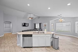8526 W Preston Ln, Tolleson, AZ 85353 - Photo 11