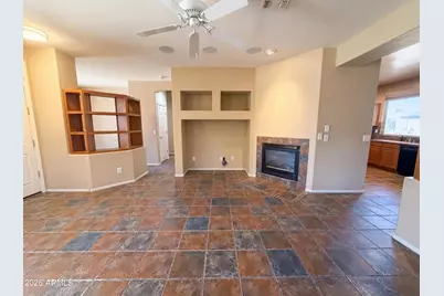17530 W Cardinal Drive, Goodyear, AZ 85338 - Photo 9