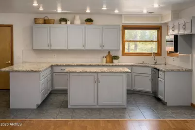 5820 Switchback Trail, Flagstaff, AZ 86004 - Photo 11
