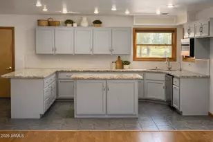 5820 Switchback Trail, Flagstaff, AZ 86004 - Photo 11