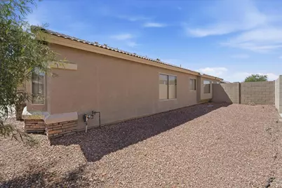 1646 E Alicia Drive, Phoenix, AZ 85042 - Photo 5