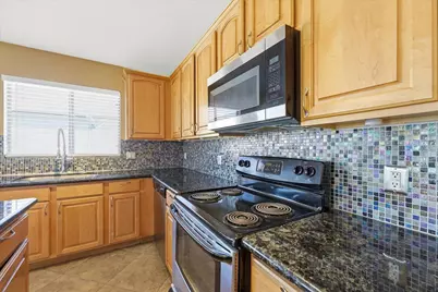 1646 E Alicia Drive, Phoenix, AZ 85042 - Photo 13