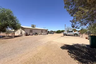 410 W 3rd Pl, Eloy, AZ 85131 - Photo 37
