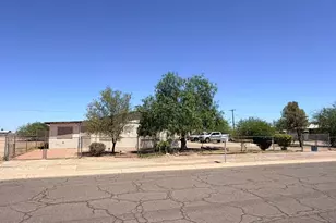 410 W 3rd Pl, Eloy, AZ 85131 - Photo 1