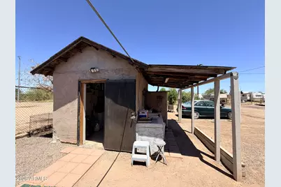 410 W 3rd Place, Eloy, AZ 85131 - Photo 33