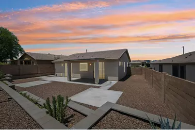 18381 W McNeil Street, Goodyear, AZ 85338 - Photo 5