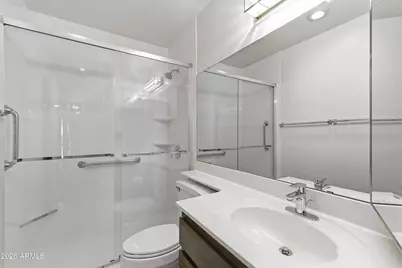 406 W Beverly Lane, Phoenix, AZ 85023 - Photo 17