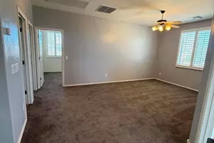 20652 N Donithan Way, Maricopa, AZ 85138 - Photo 9