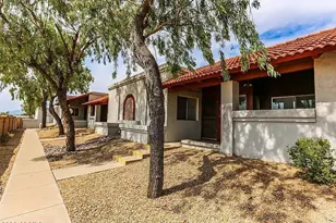 10807 W Northern Ave, Glendale, AZ 85307 - Photo 1