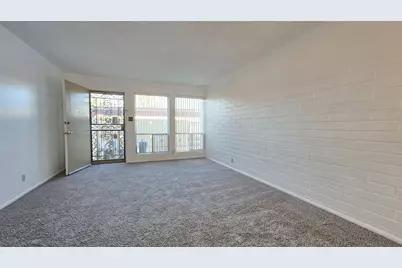 4917 N 73rd Street #Apt 17, Scottsdale, AZ 85251 - Photo 7
