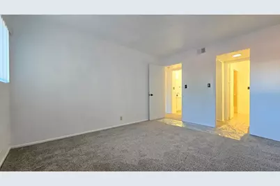 4917 N 73rd Street #Apt 17, Scottsdale, AZ 85251 - Photo 9