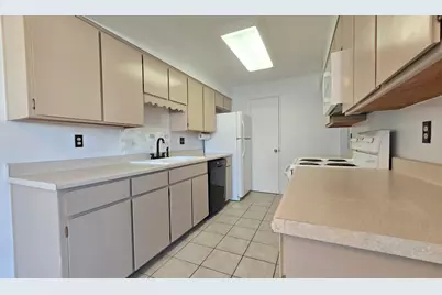 4917 N 73rd Street #Apt 17, Scottsdale, AZ 85251 - Photo 5