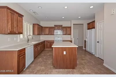 29789 W Fairmount Avenue, Buckeye, AZ 85396 - Photo 11