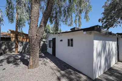 2721 E Willetta Street #Apt C, Phoenix, AZ 85008 - Photo 3