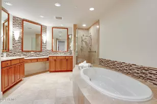 2211 E Camelback Rd, Phoenix, AZ 85016 - Photo 19