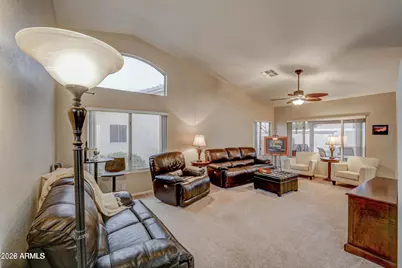 18846 N 89th Lane, Peoria, AZ 85382 - Photo 5
