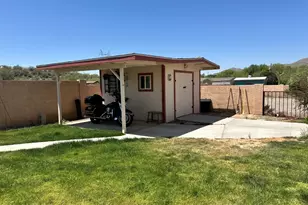19500 E Gregory St, Black Canyon City, AZ 85324 - Photo 15