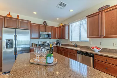 16735 W Almeria Road, Goodyear, AZ 85395 - Photo 7