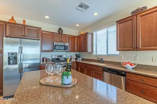 16735 W Almeria Rd, Goodyear, AZ 85395 - Photo 7