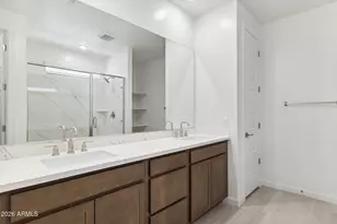 27439 N 69th Ln, Peoria, AZ 85383 - Photo 11