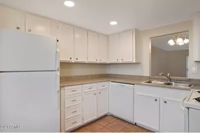 7706 E Sandalwood Drive #B, Scottsdale, AZ 85250 - Photo 15