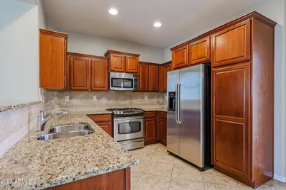 29319 N 21st Drive, Phoenix, AZ 85085 - Photo 7