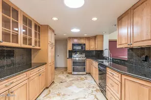 10849 N 45th Pl, Phoenix, AZ 85028 - Photo 7