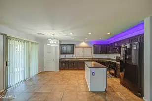 10817 W Pierson St, Phoenix, AZ 85037 - Photo 7