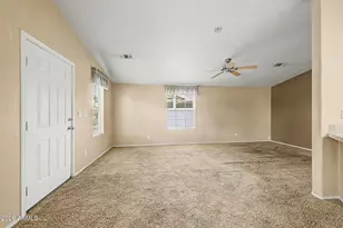 201 S Greenfield Rd, Mesa, AZ 85206 - Photo 9