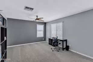 907 S Henry Ln, Gilbert, AZ 85296 - Photo 17