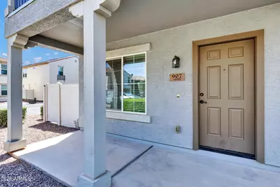 907 S Henry Lane, Gilbert, AZ 85296 - Photo 3