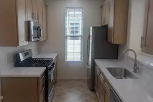 1453 S Sinova Ave, Gilbert, AZ 85296 - Photo 9