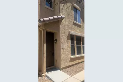 1453 S Sinova Avenue, Gilbert, AZ 85296 - Photo 1