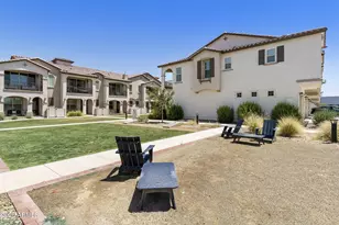 778 S Olympic Dr, Gilbert, AZ 85296 - Photo 31