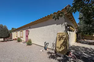 17102 W Saguaro Ln, Surprise, AZ 85388 - Photo 39