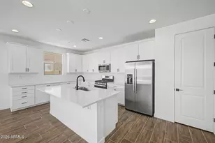 13596 W Mayberry Trail, Peoria, AZ 85383 - Photo 3