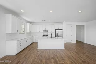 13596 W Mayberry Trail, Peoria, AZ 85383 - Photo 5