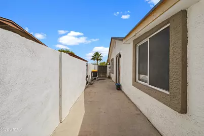 2006 W Monroe Street, Phoenix, AZ 85009 - Photo 41