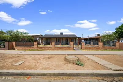 2006 W Monroe Street, Phoenix, AZ 85009 - Photo 1