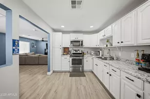 2006 W Monroe St, Phoenix, AZ 85009 - Photo 19
